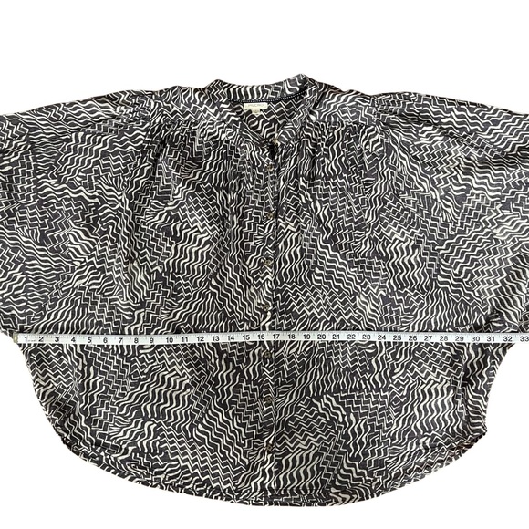 Pilcro Sydney Patterned Dolman Sleeve Blouse from Anthropologie - Picture 6 of 11